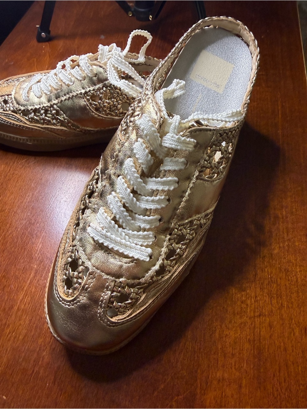 Dolce Vita Gold Notice Slide Sneakers Size 8
